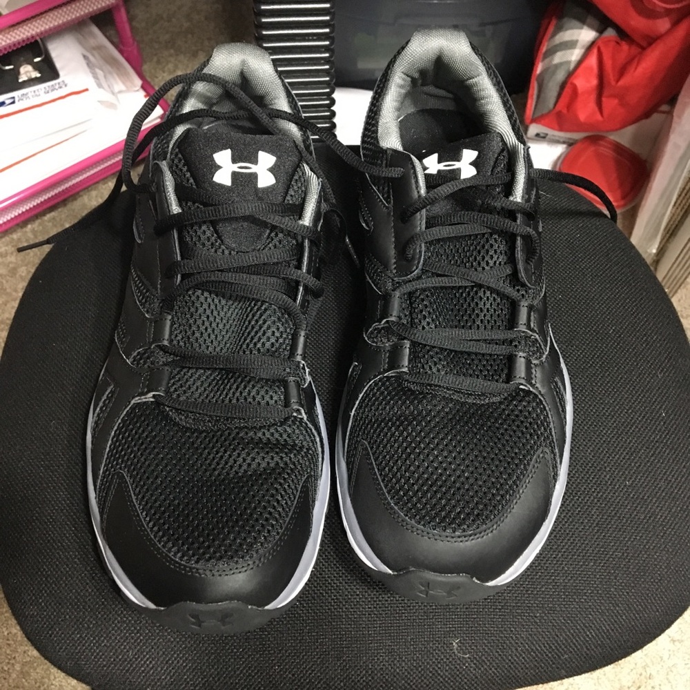 Under Armor Sneakers